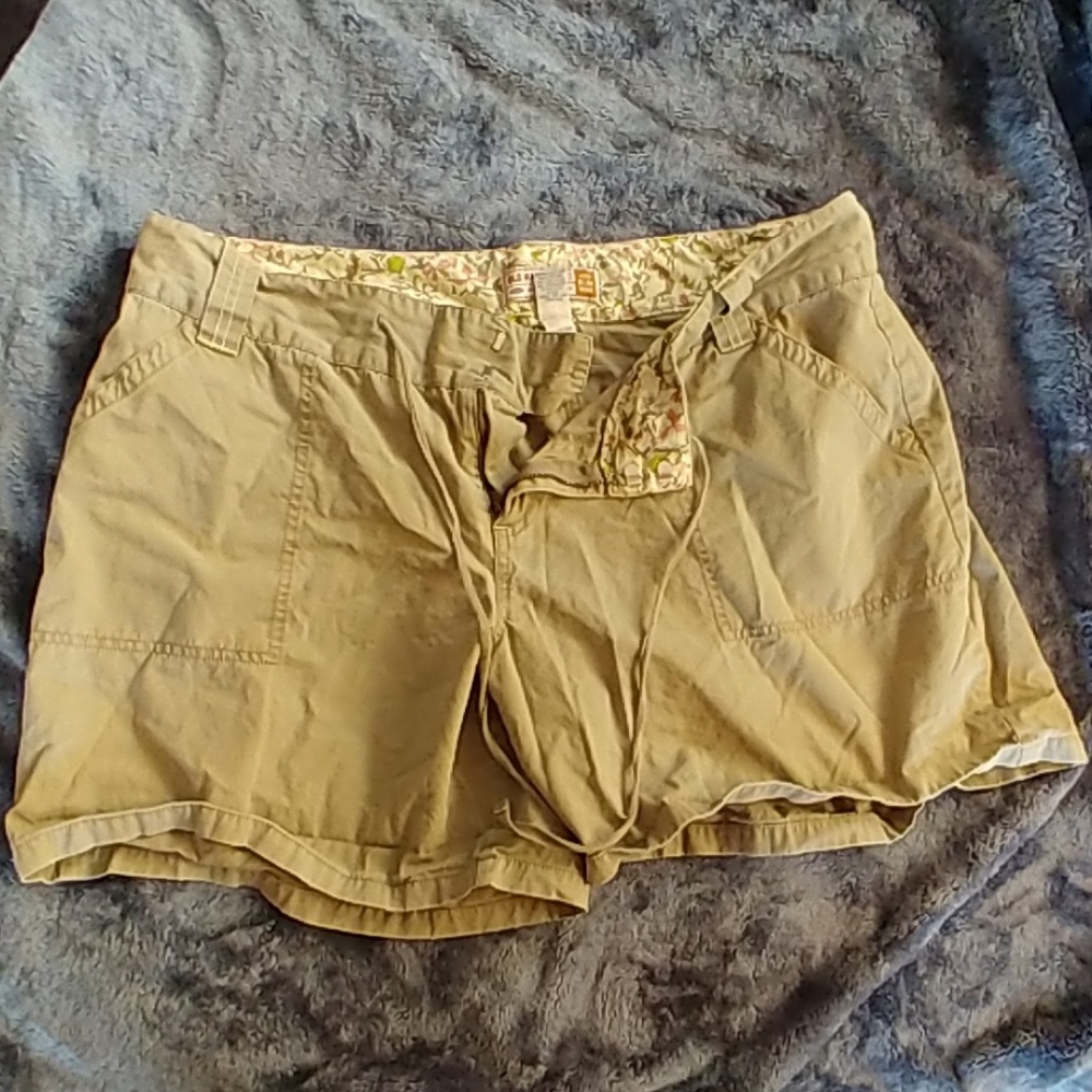Old Navy Plus sz 18 shorts